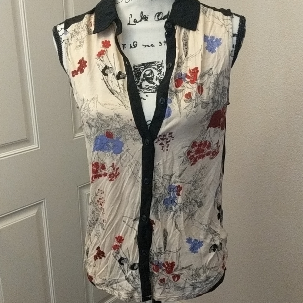 Button Up Sleeveless Top